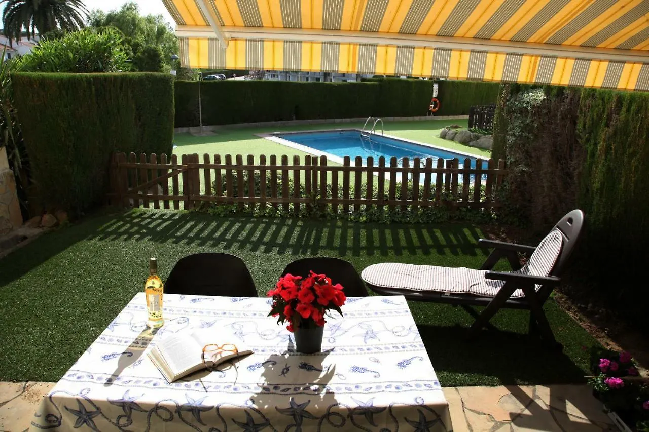 Apartamentos Laura Mar Palamos Apartment